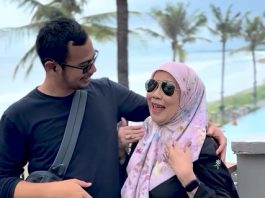 Dewi Yull Ngobrol Pakai Bahasa Isyarat dengan Surya Sahetapy, ini yang Mereka Bicarakan