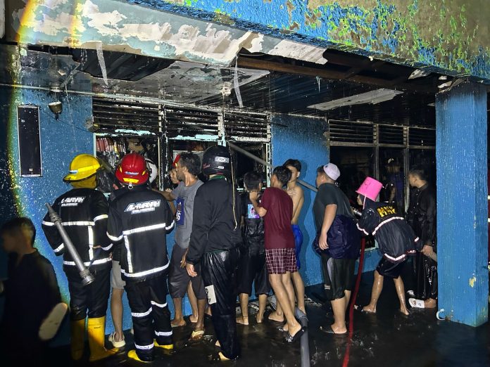 Kebakaran di Jalan KS Tubun Hanguskan Majelis
