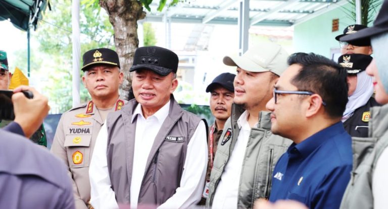 Gubernur Kalsel Cek Kehadiran Pemilih di PSU Banjarbaru, Yakin 70 Persen Terpenuhi
