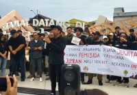 Aksi Solidaritas Juwita: Massa Tuntut Jumran Dihukum Seberat-beratnya