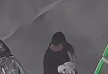Terekam CCTV Pencuri Celana Dalam di Guntung Manggis