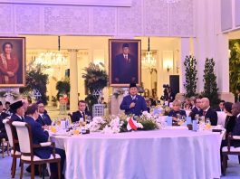 Seskab Teddy : Tak Ada Alkohol di Jamuan Presiden Prabowo dan Emmanuel Macron