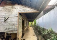 Rumah Dinas Guru di Desa Putat Basiun Kosong dan Rusak