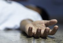 Pikap Tabrak Sepeda Motor dan Warung Jablai di Handil Bakti, 2 Orang Tewas