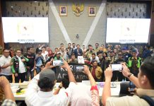 Perwakilan Ojol dan Driver Penuhi Ruangan Komisi V DPR RI