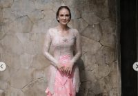 Cantiknya Luna Maya Pakai Kebaya Warna Pastel Saat Siraman Dipuji Sejumlah Selebriti