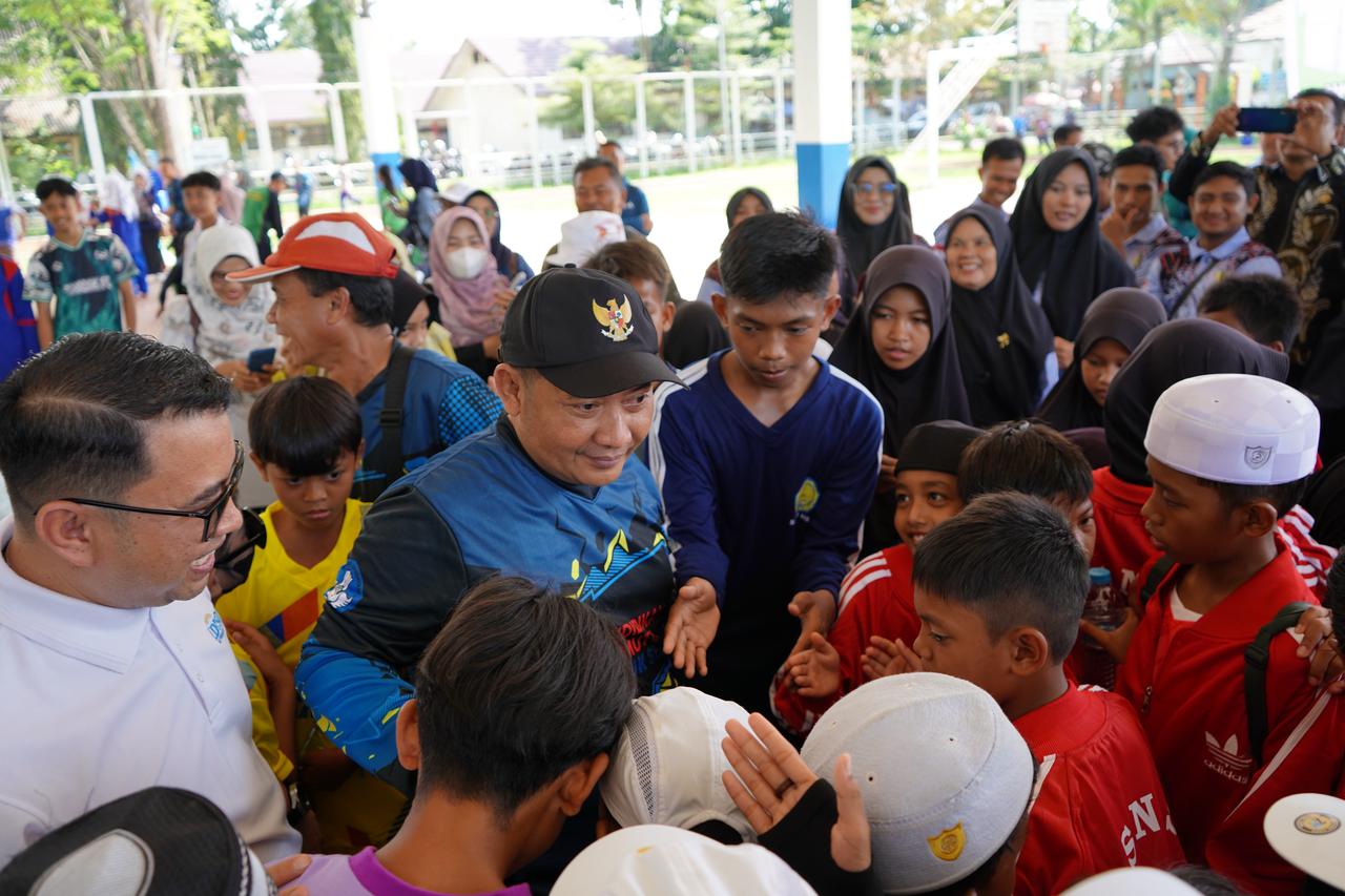 Dibuka Bupati Samsul Rizal, 332 Pelajar SD-SMP di HST Adu Tangguh di O2SN 2025, Bertarung di 10 Cabor!
