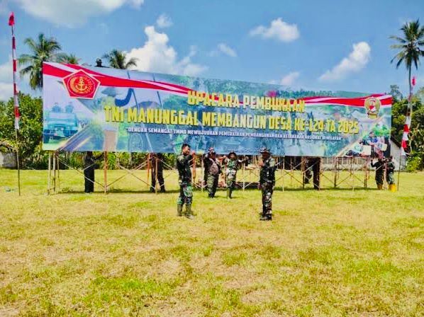 Persiapan upacara pembukaan TNI Manunggal