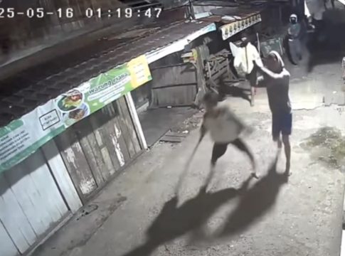 Rekaman CCTV Remaja Tawuran di Jalan Pekapuran Raya Viral, Bawa Sajam