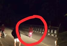 Geger! Wanita Berbaju Merah Berjalan Sendiri di Jembatan Rumpiang
