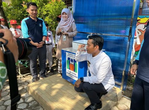 Siswa SDN Basirih 8 Kini Bisa Minum Air Langsung dari Kran, Bantuan dari PAM Bandarmasih Disambut Gembira