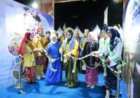Expo Tanah Bumbu 2025 Resmi Dibuka, Bupati: Budaya Mappanre Ri Tasi’e Cermin Kearifan Lokal Masyarakat Pesisir