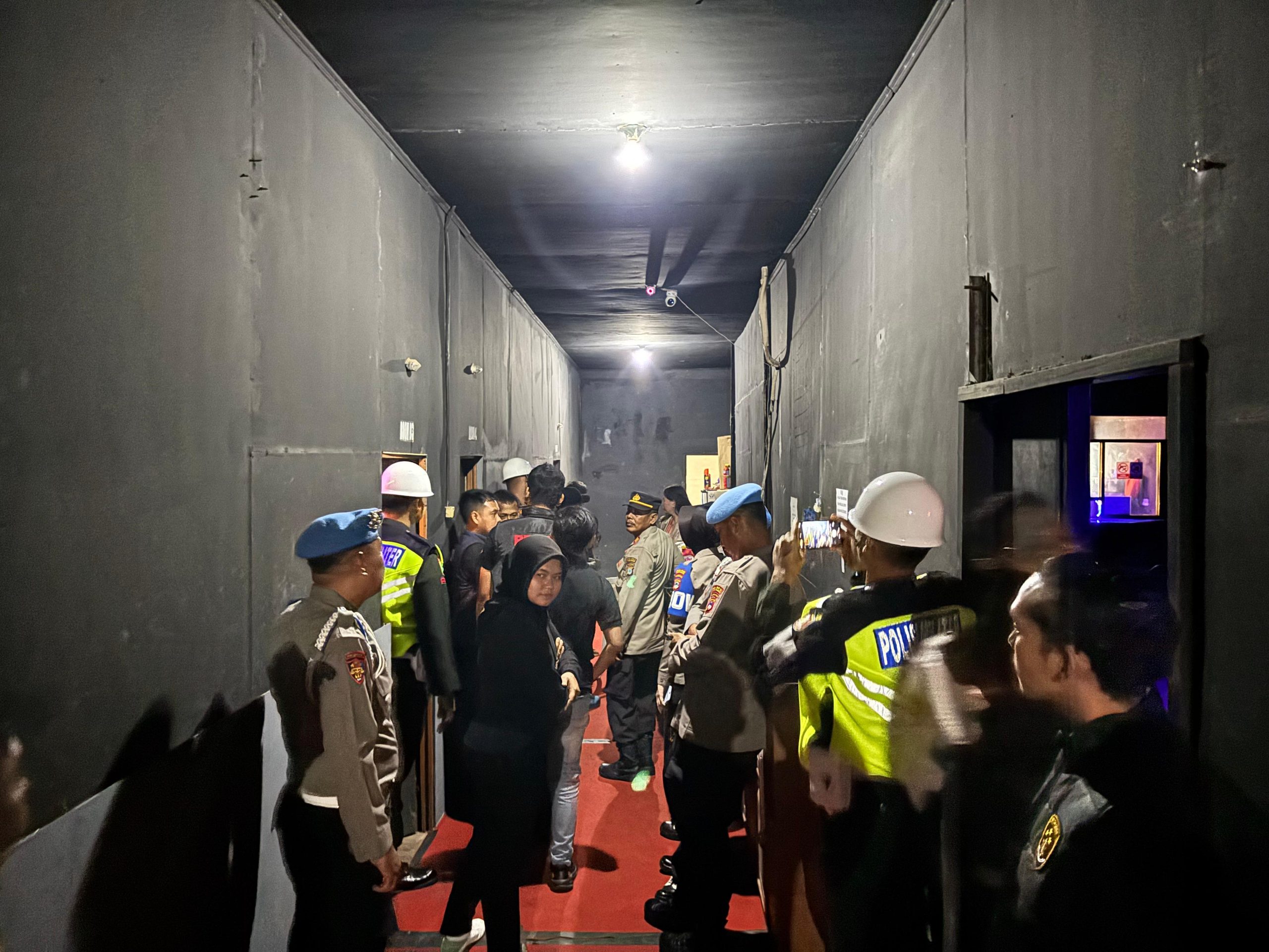 Polres Tanah Bumbu Gelar Patroli Gabungan Operasi Sikat Intan 2025, Sasar Sejumlah THM di Batulicin dan Simpang Empat