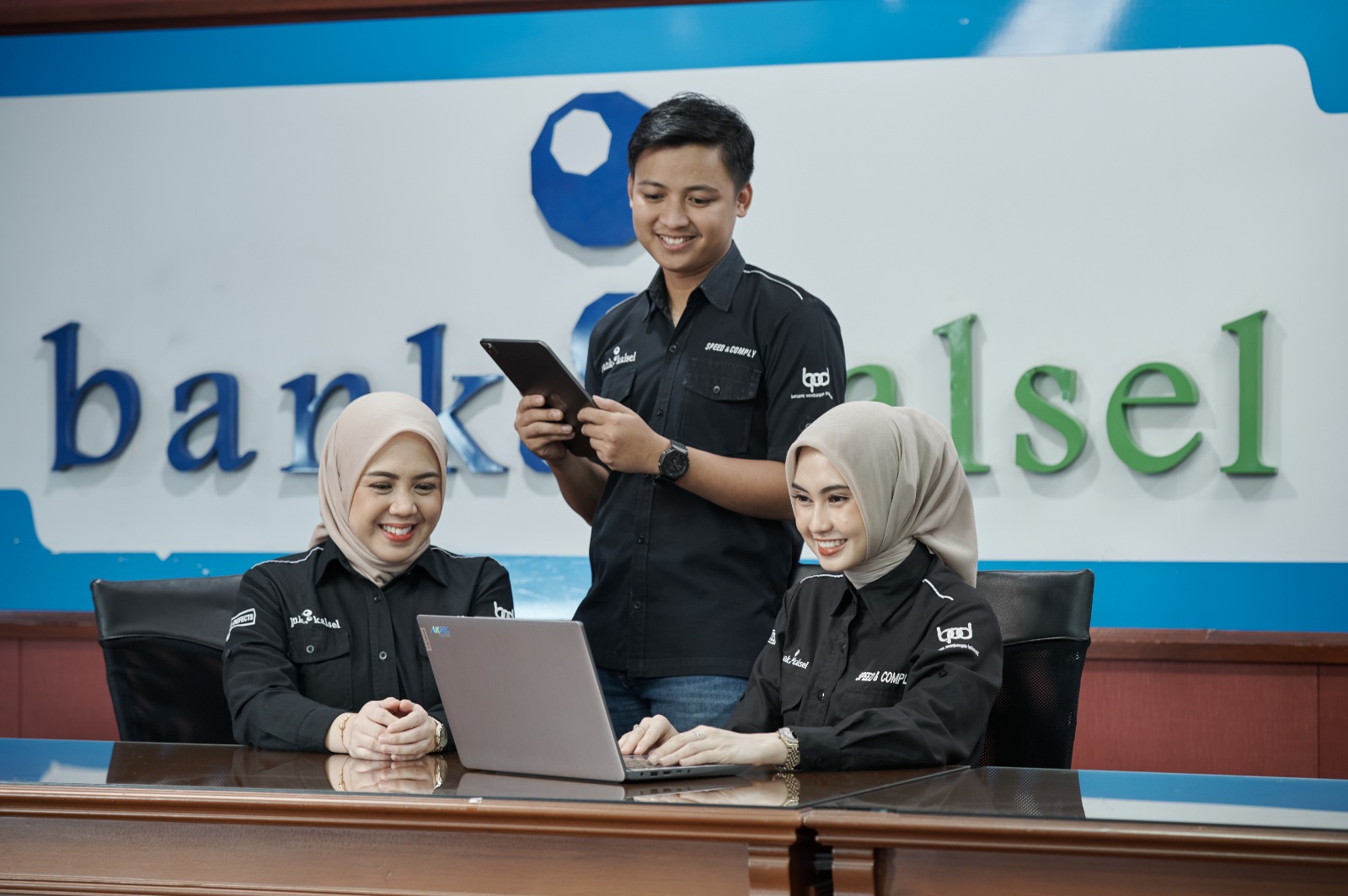 Naik ke Peringkat 2 Nasional Dalam Pelayanan Prima, Bank Kalsel Siap Berkompetisi di Ajang Frontliner Championship 2025
