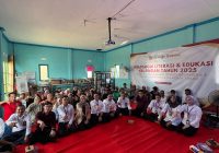 OJK dan Bank Kalsel Edukasi Nelayan dan Petambak Desa Bagus Batola Tentang Produk Perbankan dan Cara Mengindari Penipuan Keuangan