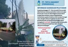 Ditabrak Truk, Pipa PDAM Bocor, Air Leding ke Kandangan dan Sungai Raya Mati Total