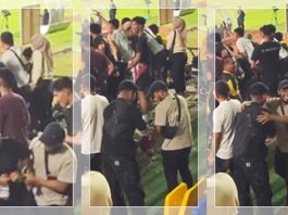 VIRAL MOMEN LUCU! Suporter Barito Putera Main Suit saat Berebut Jersey, Netizen: "Respect Banget!"