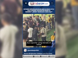 VIDEO - Momen Mengharukan Sekaligus Lucu Dua Orang Suporter Barito Berebut Jersey Dengan Cara Suit