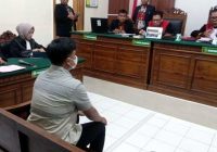 Oknum Polisi Lecehkan Adik Pacar Saat Tidur, Divonis Cuma 5 Bulan Penjara: Netizen Geram!