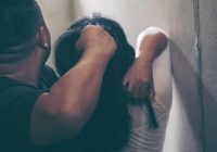 VIRAL! Pemuda di Bekasi Hajar Ibu Kandung Gara-gara Tak Diberi Uang Rp30 Ribu