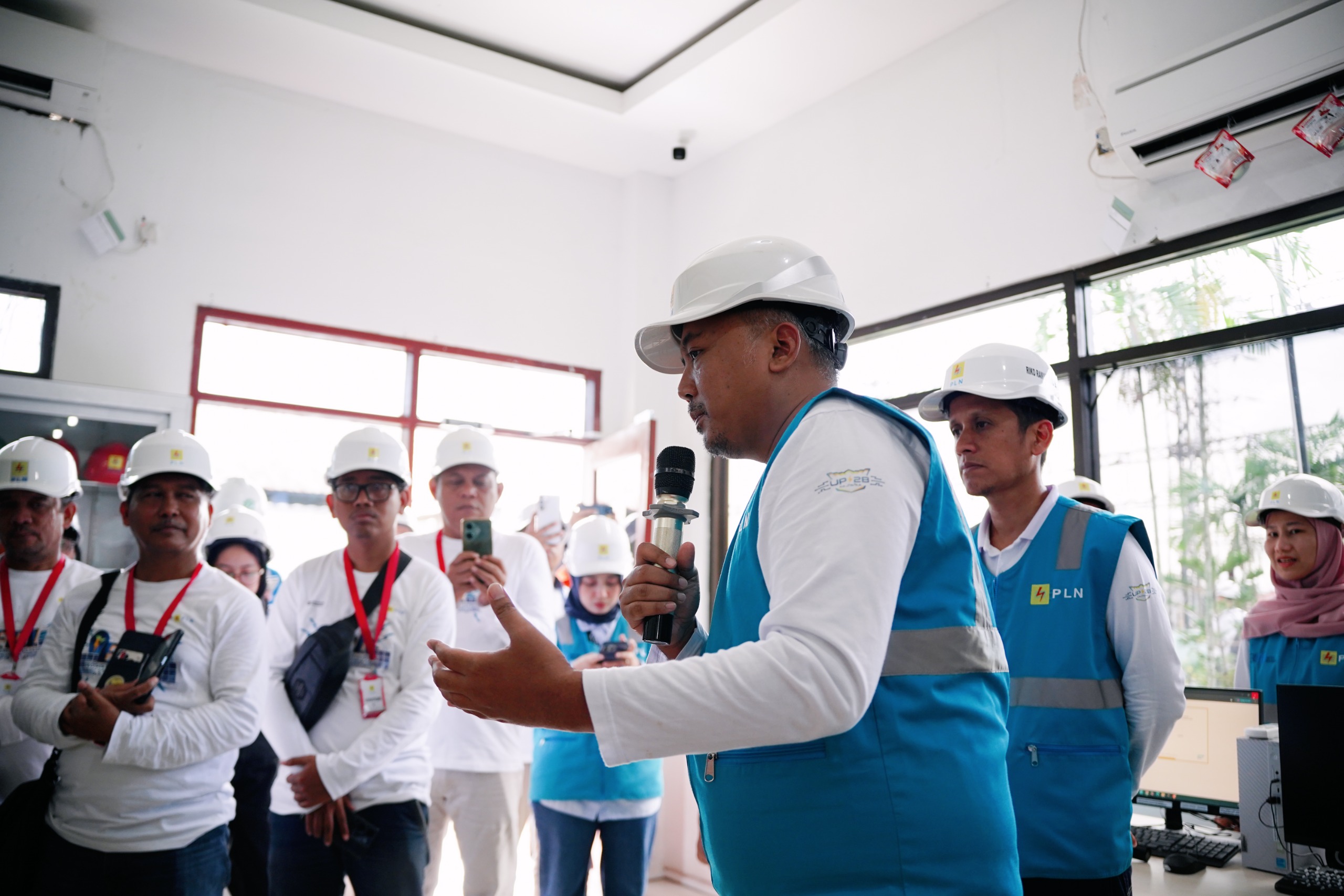 PLN UP2B Kaltimra Gandeng Media Jelajahi Sistem Kelistrikan: Perkuat Sinergi Lewat “Ekosistem Peduli Listrik”