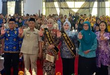 Bupati dan Ketua TP PKK HST Resmi Jadi Ayah dan Bunda GenRe 2025, Komitmen Tekan Stunting!