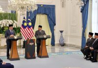 PM Malaysia Anwar Ibrahim Bertemu Prabowo, Sepakat Maksimalkan Potensi Dagang dan Investasi RI-Malaysia