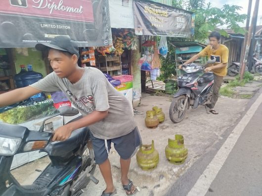 Harga Gas Melon Tembus Rp40 Ribu! Warga Banjarmasin Menjerit, Pedagang: “Pasokan Seret, Pembeli Marah!”
