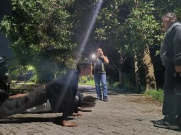 Asyik Minum Miras dan Tuak, Remaja di Banjarbaru Dihukum Push up