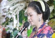 Momen Haru Maia Memberi Restu pada Al Ghazali