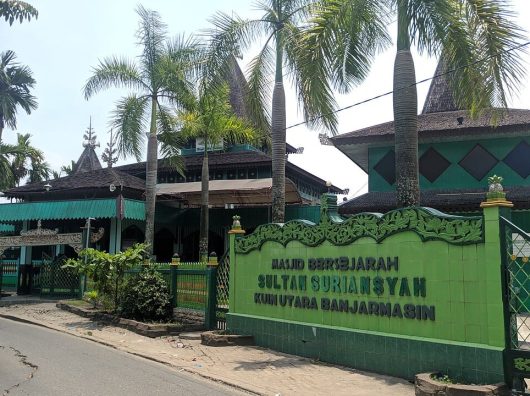 Masjid Sultan Suriansyah: Jejak Islam Pertama di Kalimantan Selatan yang Masih Berdiri Megah!