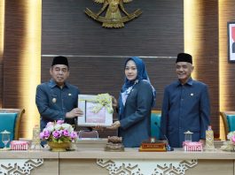 DPRD Batola Gelar Rapat Paripurna Persetujuan Raperda Revisi Pajak, Retribusi Daerah & Pertanggungjawaban APBD 2024