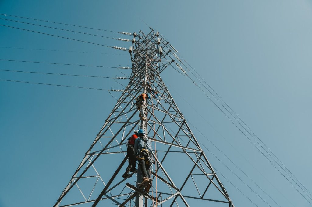 Raih Kesuksesan di Beberapa Sektor, PLN Catat Kinerja Operasional Positif di 2024