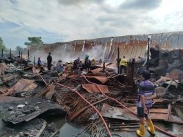 Gudang Bekas Kebakaran di Golden 10 Kembali Terbakar, Api Diduga dari Percikan Saat Pemotongan Besi
