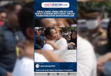 VIDEO - Viral! Emak-emak Nekat Cium Bupati Purwakarta Saat Tinjau Pembongkaran Bangunan Liar