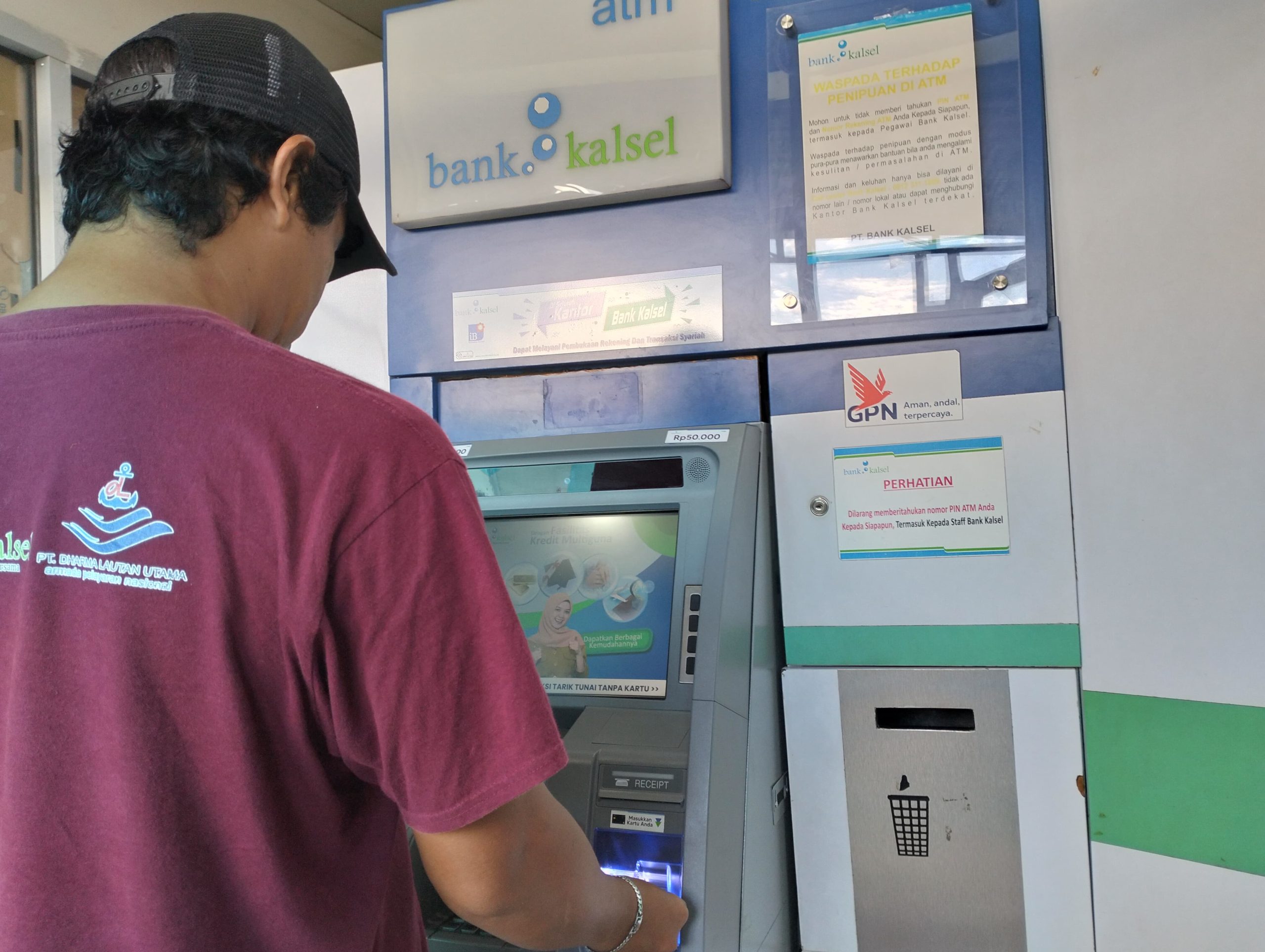 Bank Kalsel_atm setor tarik
