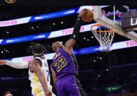 Gila! LeBron James Masih Catat 24,4 Poin per Laga di Usia 40 Tahun