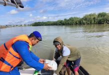 Wujudkan Kepedulian Sosial, Polairud Tanah Laut Berikan Bantuan untuk Nelayan Desa Muara Asam-asam