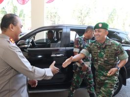 Kapolres Tanah Laut Sambut Hangat Komandan Kodim Baru, Perkuat Kolaborasi Jaga Keamanan Daerah