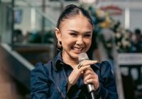 Bertubuh Mungil dan Langsing, Yuni Shara Ungkap Sering Belanja Baju Ukuran Anak-anak