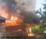 KEBAKARAN GEGERKAN KANDANGAN! Api Lahap Rumah di Gang Baiturahim, Petugas dan Relawan Berlomba Jinakkan Api