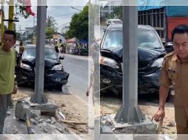 CRV Tabrak Tiang CCTV di Balangan, Netizen: “Langsung Pak Camat yang Turun Tangan!”