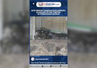 VIDEO - Aksi Heroik Damkar Banjarbaru Evakuasi Ular Piton 3 Meter di Pemukiman Warga