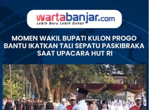 VIDEO - Momen Wakil Bupati Kulon Progo Bantu Ikatkan Tali Sepatu Paskibraka saat Upacara HUT RI