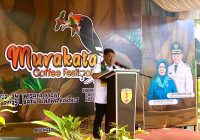 Lebih dari 500 Siswa SD & SMP di HST Raih Beasiswa PIP, Bupati: Tak Boleh Ada Anak Putus Sekolah!