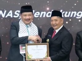 BERJAYA di Ajang Nasional! Bupati Samsul Rizal Borong Prestasi, HST Raih BAZNAS Awards 2025