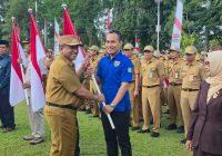 Gerakan Pembagian Bendera Merah Putih Dilaksanakan Pemkab Tanah Laut