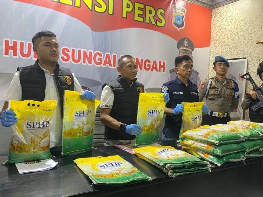 Beras Bulog Oplosan Beredar di HST, Dua Pelaku Diamankan
