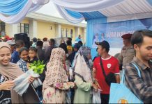 Ribuan Warga Antusias Serbu Paket Sembako Murah di Polda Kalsel