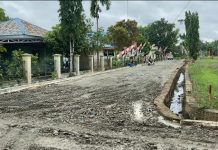 Pembangunan Jalan Komplek Kecamatan Awayan Dimulai, Target Rampung November 2025
